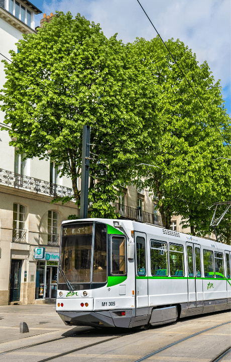 réseaux sociaux nantes tram